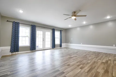 $550,000 | 104 Camden Court North, Hendersonville, TN 37075