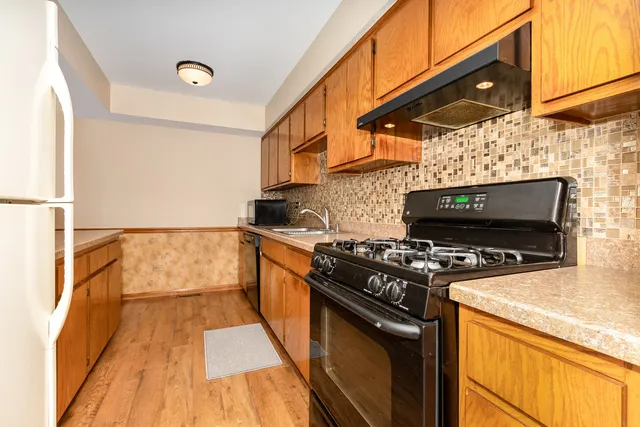 $279,900 | 7809 160th Street, Tinley Park, IL 60477