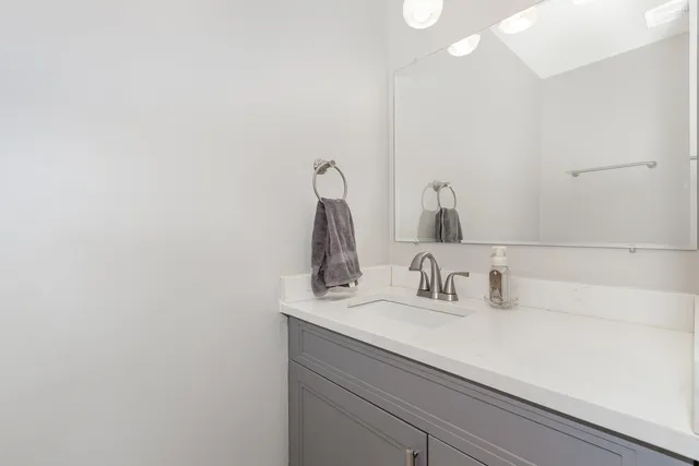 $279,900 | 7809 160th Street, Tinley Park, IL 60477