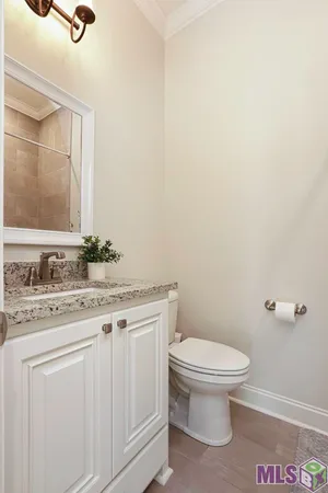 $719,900 | 6291 Royal Lakes Estates Avenue, Gonzales, LA 70737