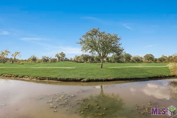 $719,900 | 6291 Royal Lakes Estates Avenue, Gonzales, LA 70737