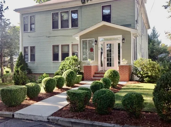 $2,900 | 19 Fordham Road, Unit 19, Newton, MA 02465