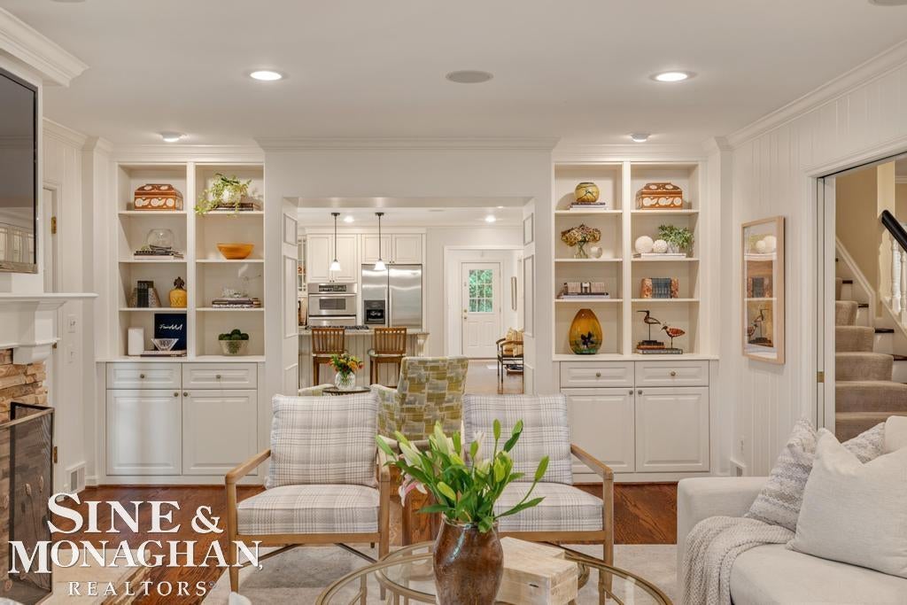 44 North Deeplands Road Grosse Pointe Shores, MI 48236 - Photo 11 of 99 Gallery Image 11