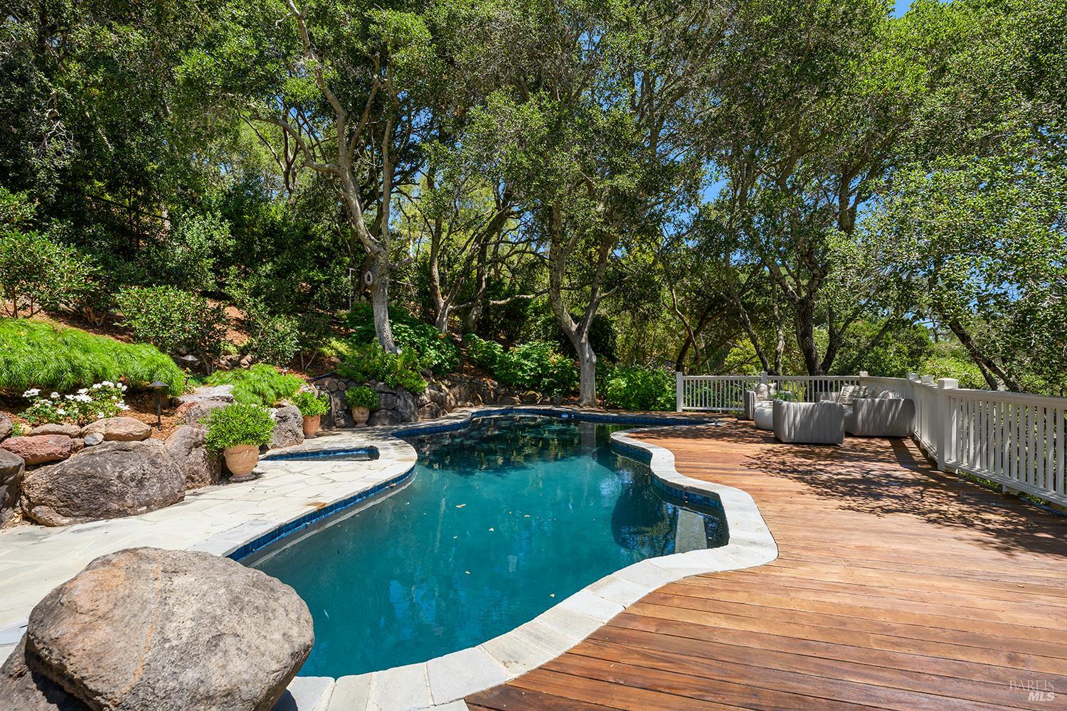 30 North Ridgewood Road Kentfield, CA 94904 - Photo 40 of 78 Gallery Image 40