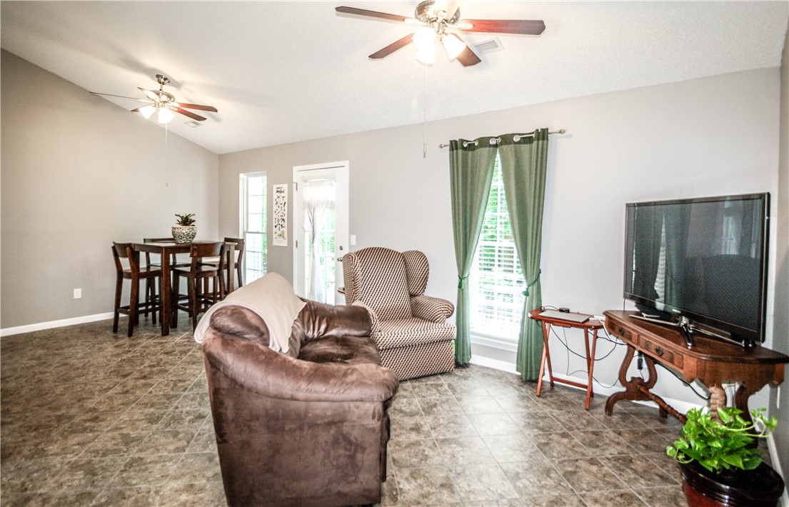 127 Sycamore Lane Walhalla, SC 29691 - Photo 5 of 35 Gallery Image 5