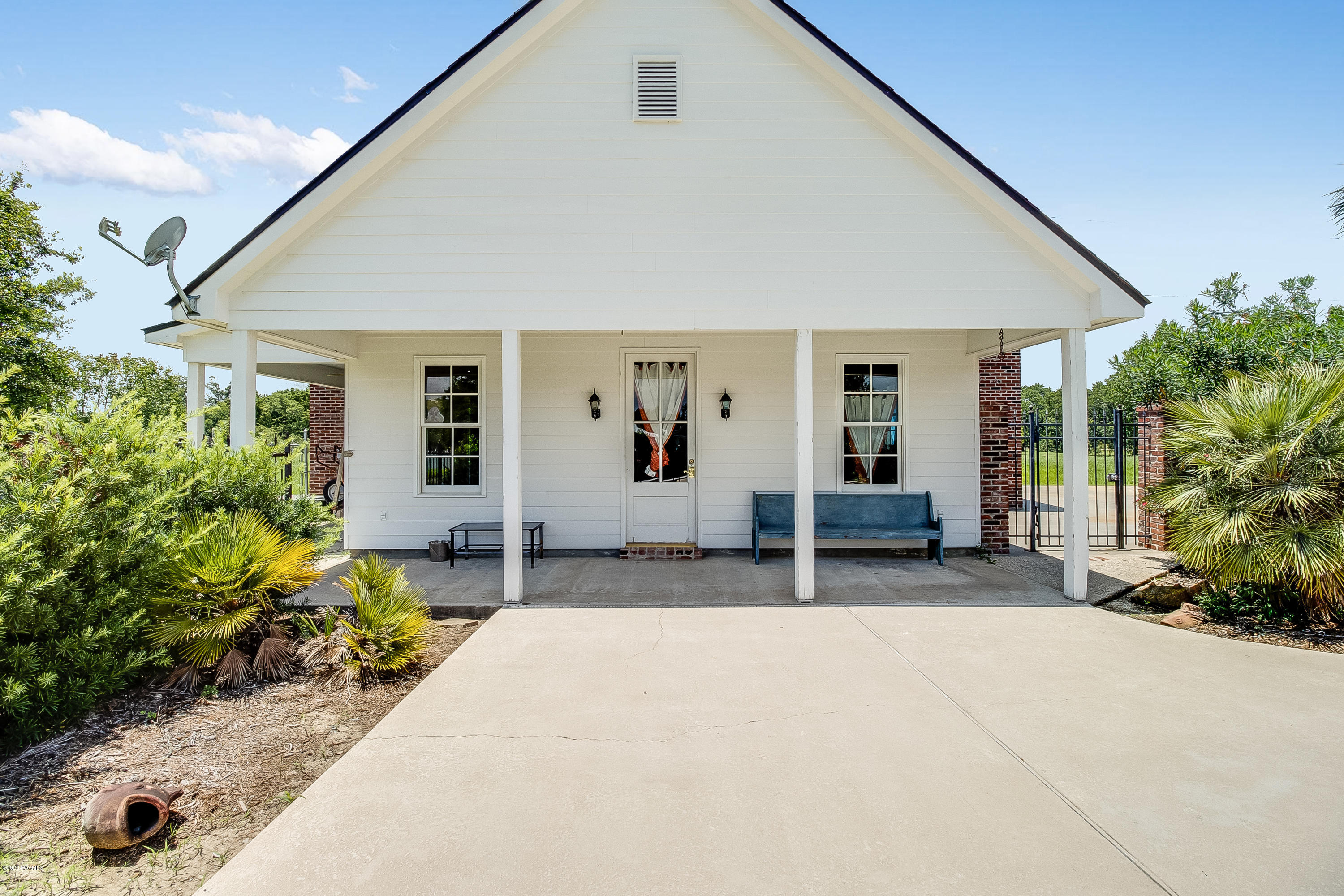 5219 Rip Van Winkle Road New Iberia, LA 70560 - Photo 23 of 30 Gallery Image 23