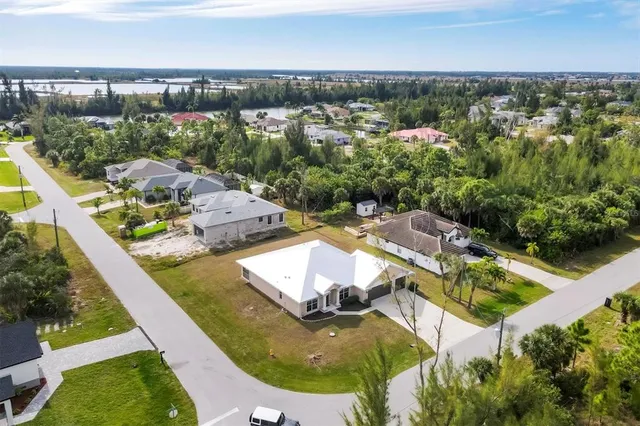 $374,900 | 15117 Lyneburg Avenue, Port Charlotte, FL 33981