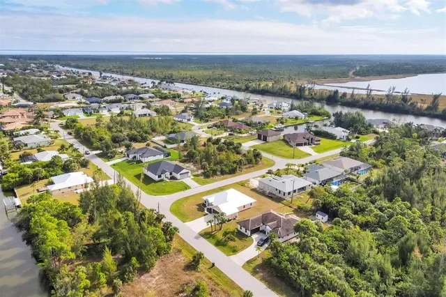 $374,900 | 15117 Lyneburg Avenue, Port Charlotte, FL 33981