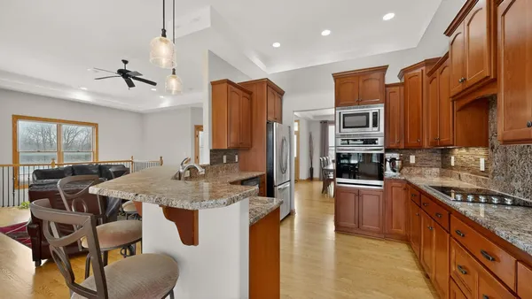 $1,600,000 | 6302 20th Avenue Southeast, Rochester, MN 55904