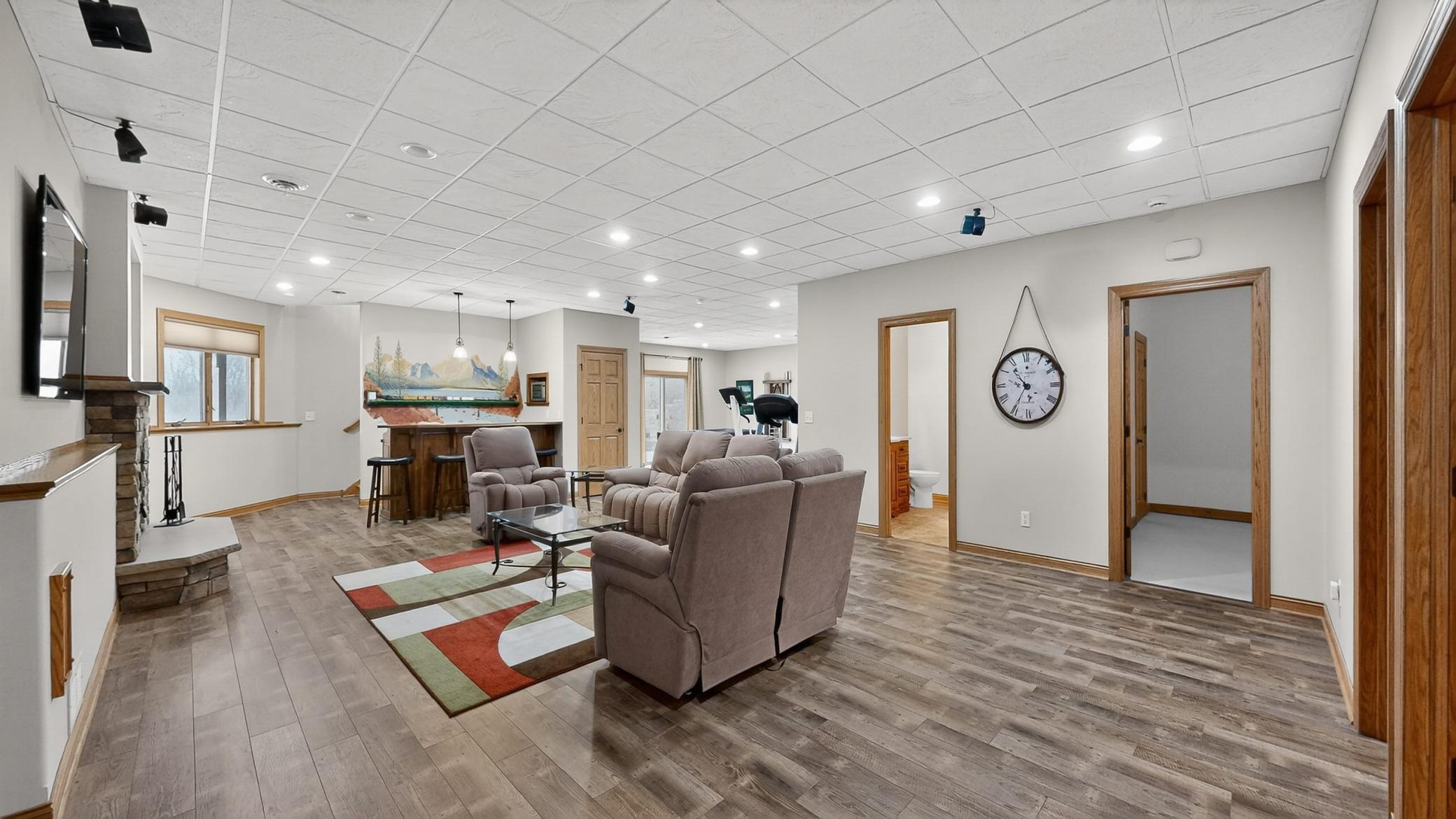 6302 20th Avenue Southeast Rochester, MN 55904 - Photo 37 of 126