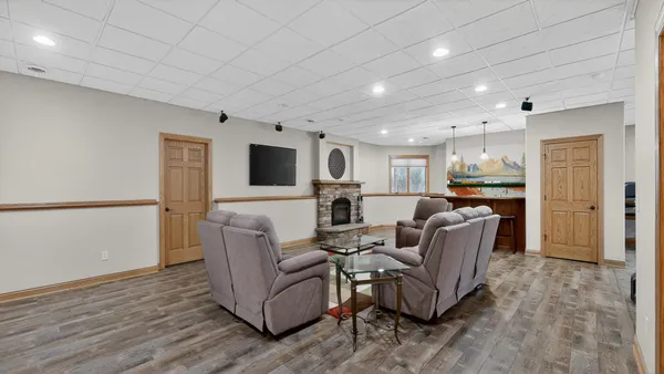 $1,600,000 | 6302 20th Avenue Southeast, Rochester, MN 55904