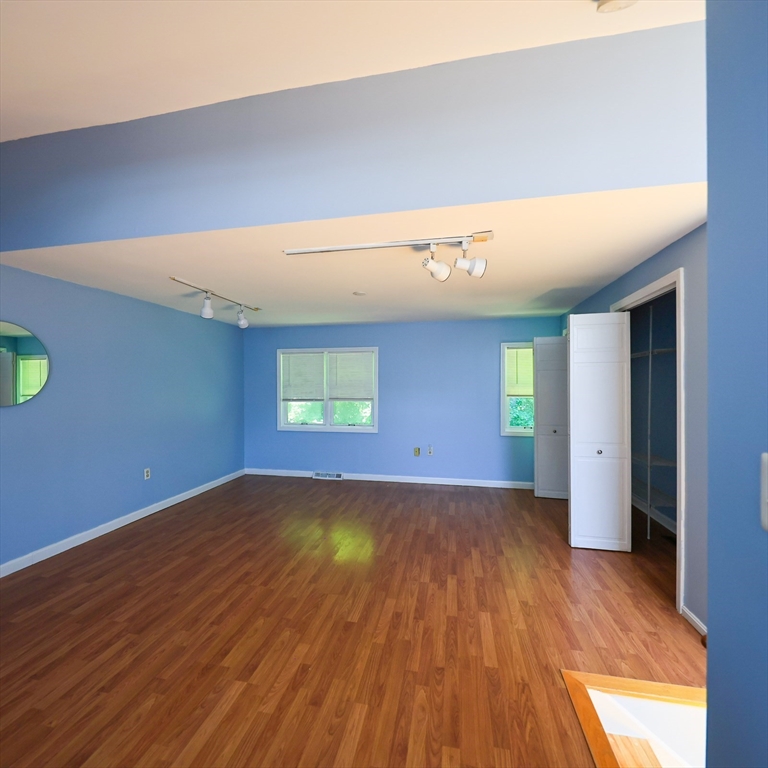 34 Farmland Road, Unit A Lowell, MA 01850 - Photo 26 of 32