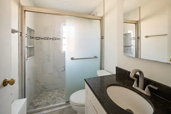 $2,800 | 39 Charlesbank Road, Unit 39, Newton, MA 02458
