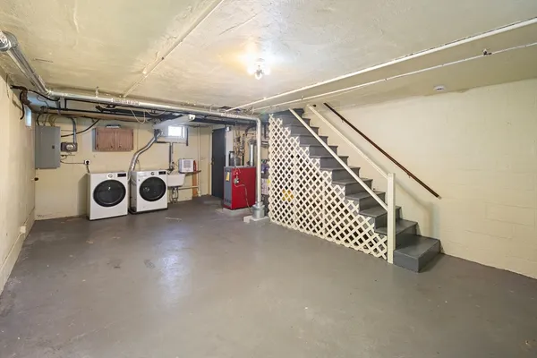 $2,800 | 39 Charlesbank Road, Unit 39, Newton, MA 02458