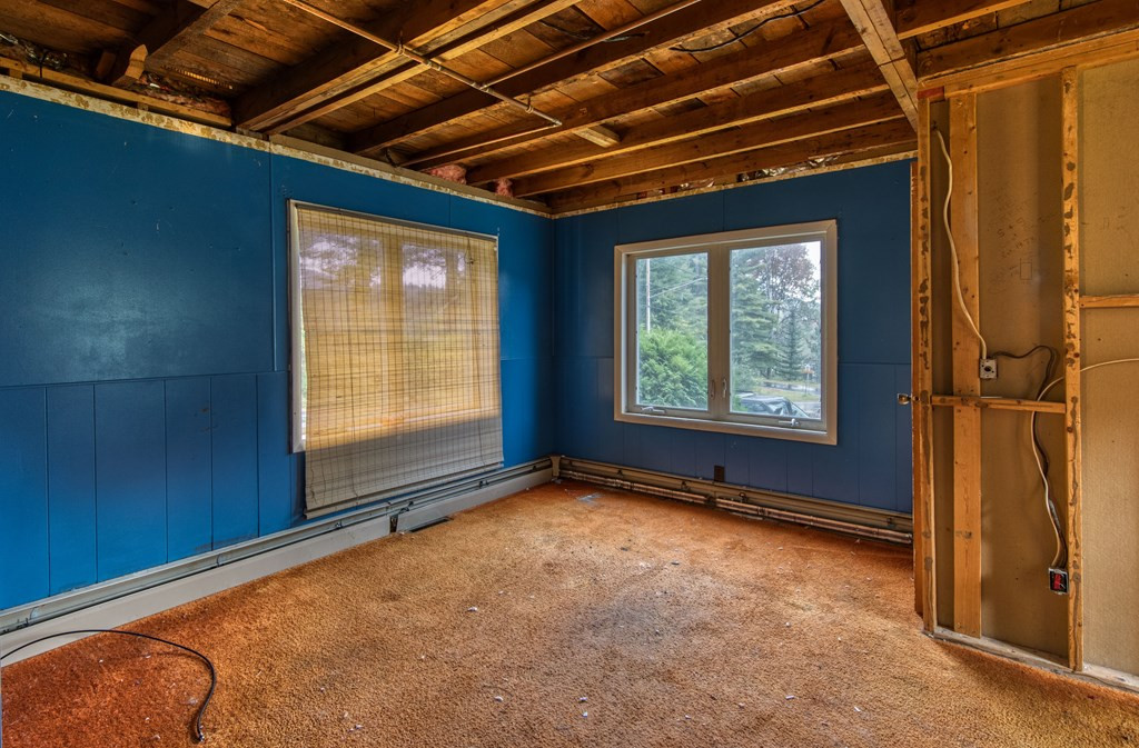750 Glen Road Jay, NY 12941 - Photo 9 of 32 Gallery Image 9