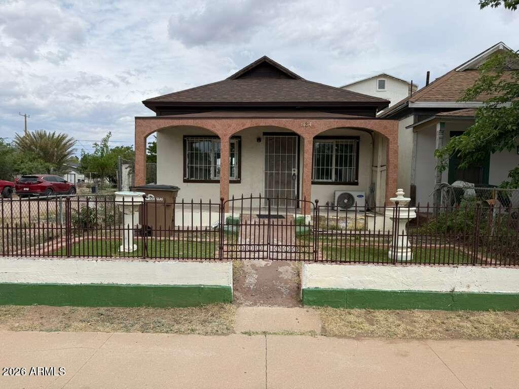 834 5th Street Douglas, AZ 85607 - Photo 1 of 20 WhatsApp Image 2026-04-13 at 1