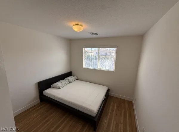 $2,450 | 10038 Hermit Rapids Avenue, Las Vegas, NV 89148