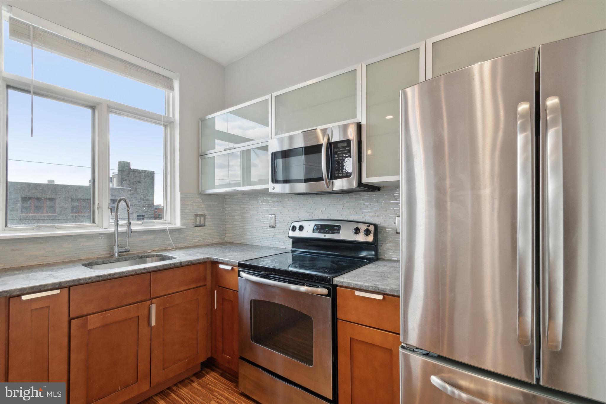 808 North 4th Street, Unit 3 Philadelphia, PA 19123 - Photo 5 of 15
