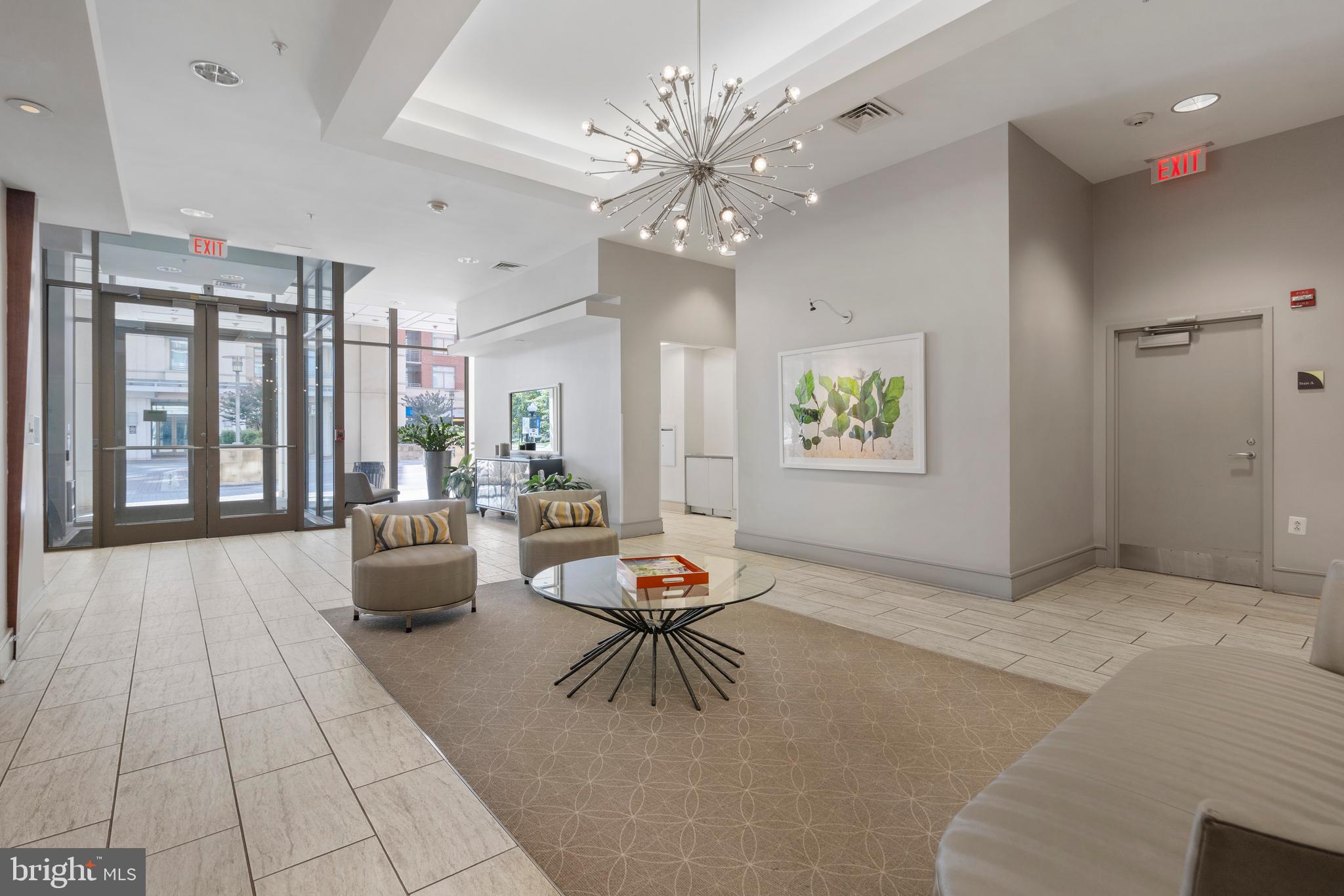 3600 South Glebe Road, Unit 819W Arlington, VA 22202 - Photo 32 of 42 Lobby