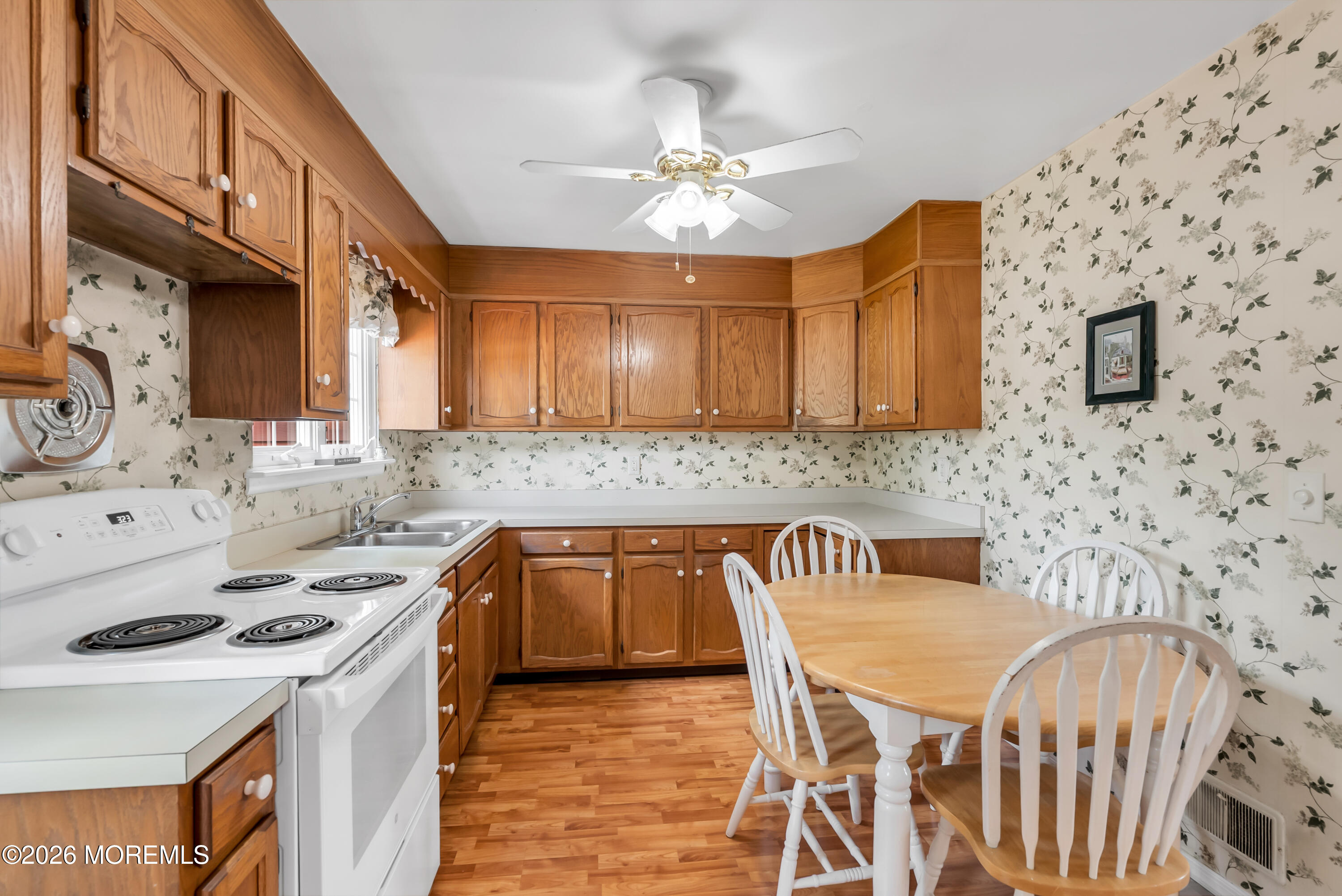 4 Middlesex Road Matawan, NJ 07747 - Photo 6 of 42 KITCHEN AS IS