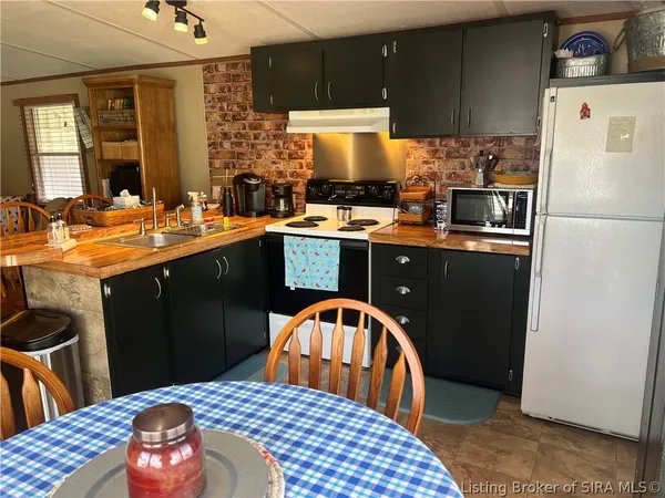 $129,900 | 2167 South Elizabeth Drive, Hanover, IN 47243