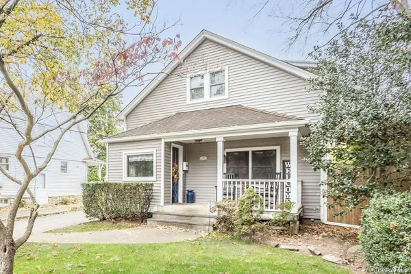 $4,300 | 2 Elm Place, Glen Head, NY 11545