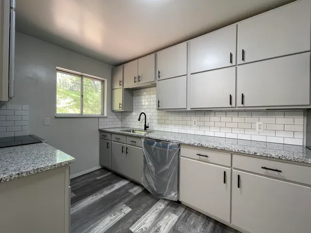 $229,000 | 205 Forestview Circle, Bedford, VA 24523