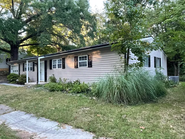 $229,000 | 205 Forestview Circle, Bedford, VA 24523