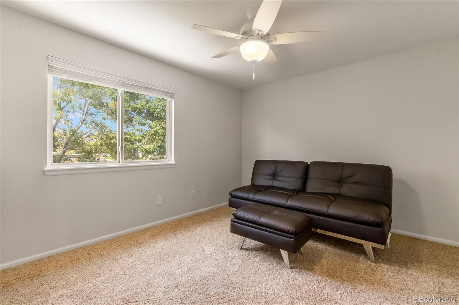 10315 Spring Water Peak Highlands Ranch, CO 80129 - Photo 15 of 24 Gallery Image 15