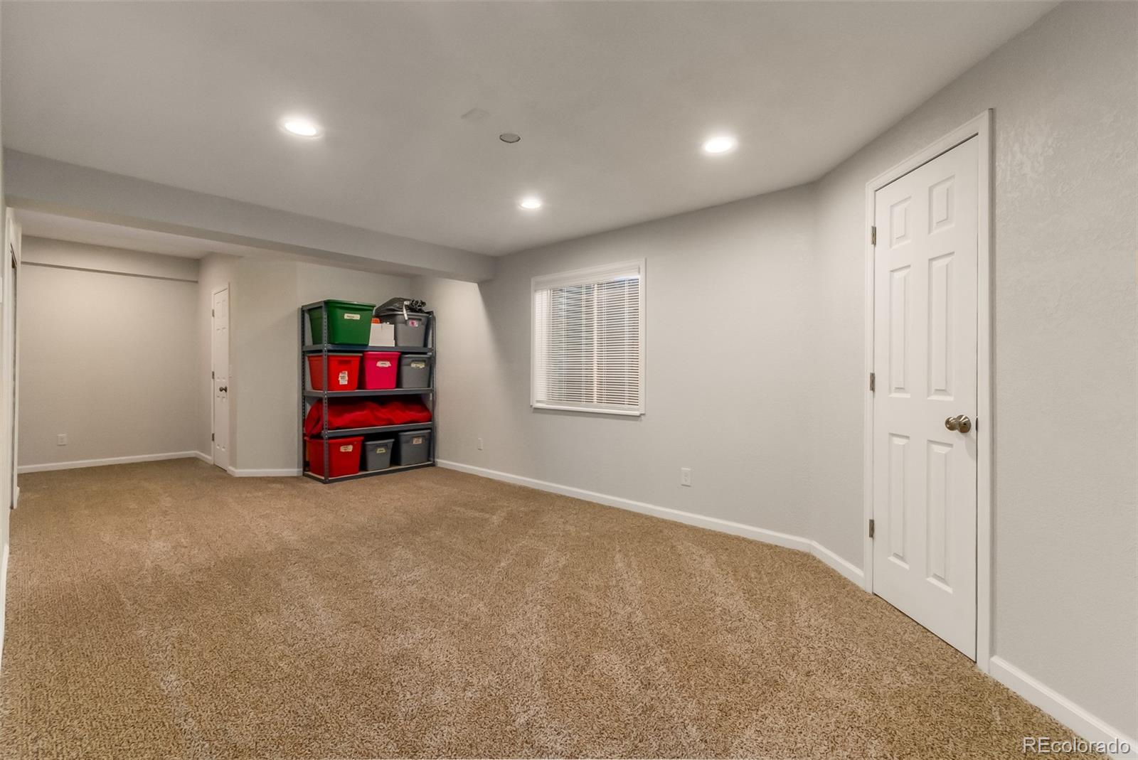 10315 Spring Water Peak Highlands Ranch, CO 80129 - Photo 21 of 24 Gallery Image 21