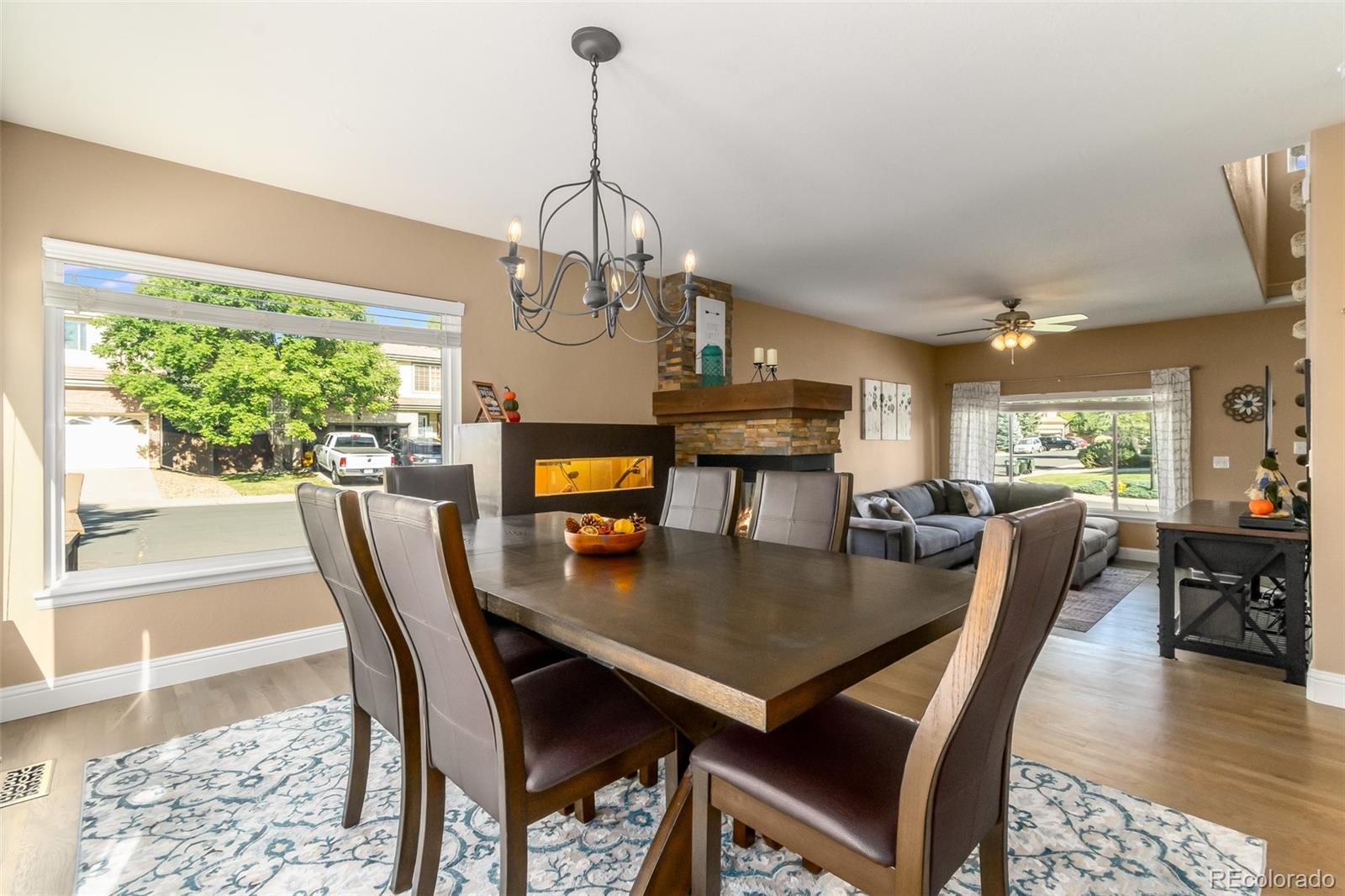 10315 Spring Water Peak Highlands Ranch, CO 80129 - Photo 6 of 24 Gallery Image 6