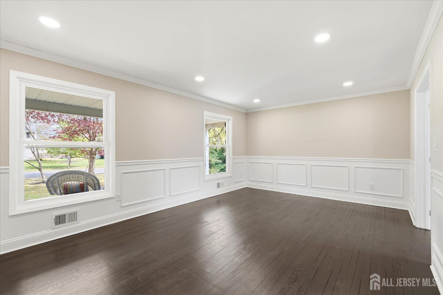 1 Sussex Road East Brunswick, NJ 08816 - Photo 13 of 78