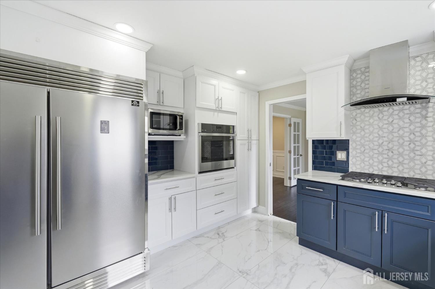 1 Sussex Road East Brunswick, NJ 08816 - Photo 24 of 78