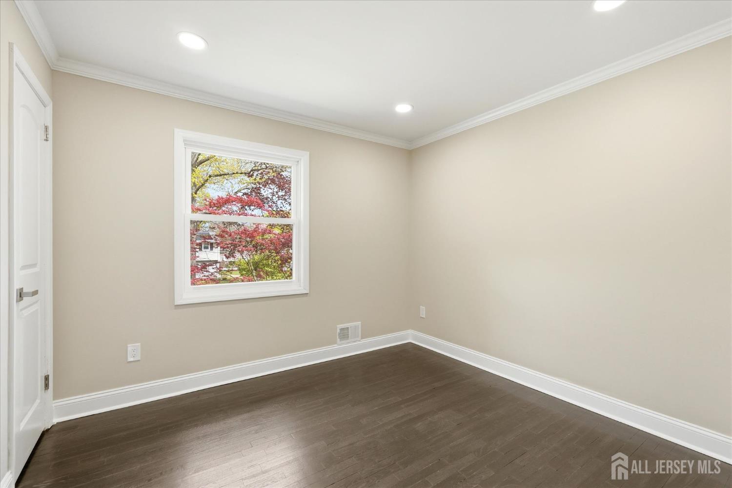 1 Sussex Road East Brunswick, NJ 08816 - Photo 40 of 78