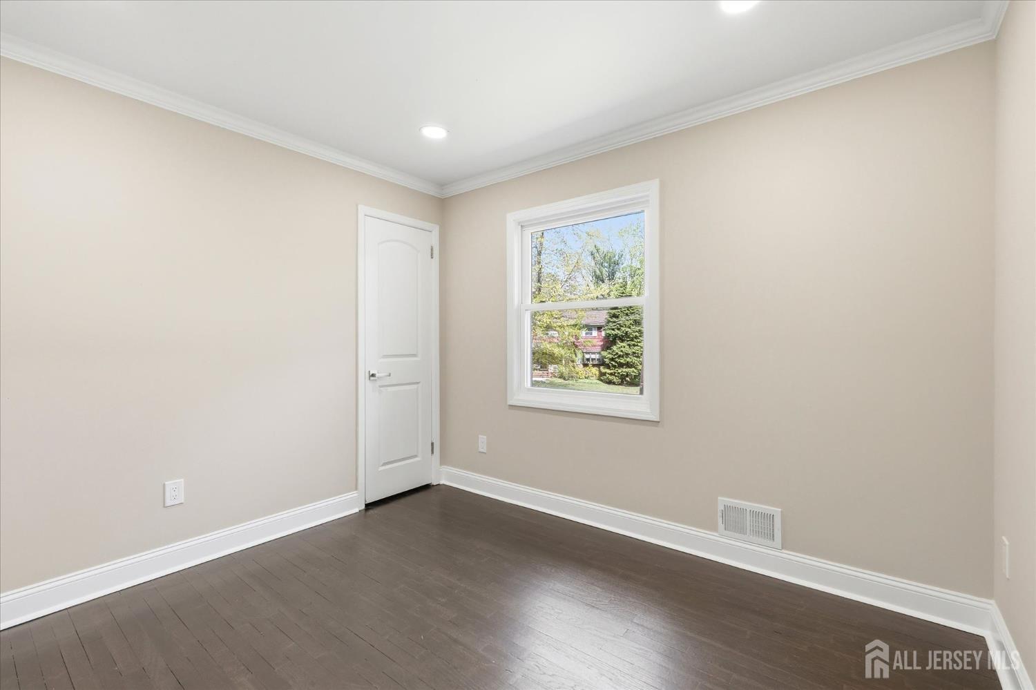 1 Sussex Road East Brunswick, NJ 08816 - Photo 41 of 78