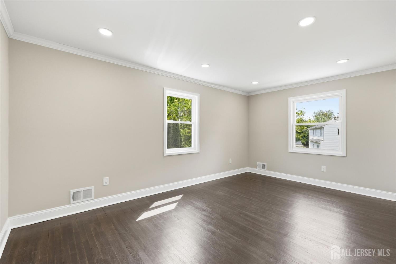 1 Sussex Road East Brunswick, NJ 08816 - Photo 45 of 78