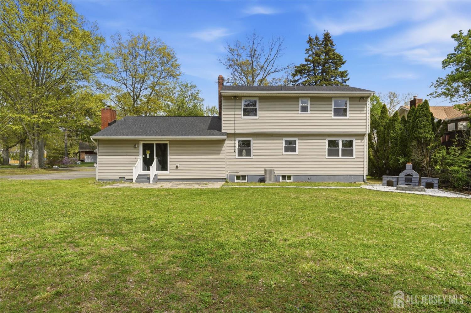 1 Sussex Road East Brunswick, NJ 08816 - Photo 57 of 78