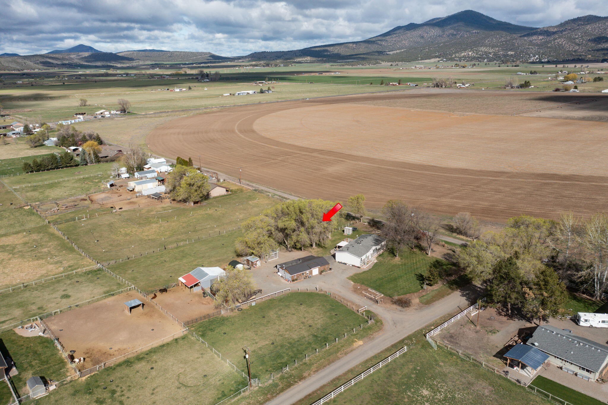 7651 Edwards Road Prineville, OR 97754 - Photo 51 of 54 2026_04_02_7651_NE_Edwards_Rd_Pv_drone-1