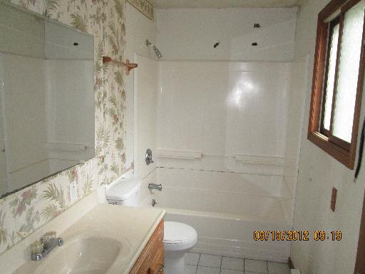 457 Willow Road Wauconda, IL 60084 - Photo 5 of 8