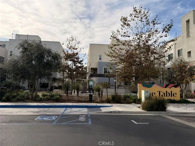 $4,295 | 707 South Mosaic Street, Anaheim, CA 92805