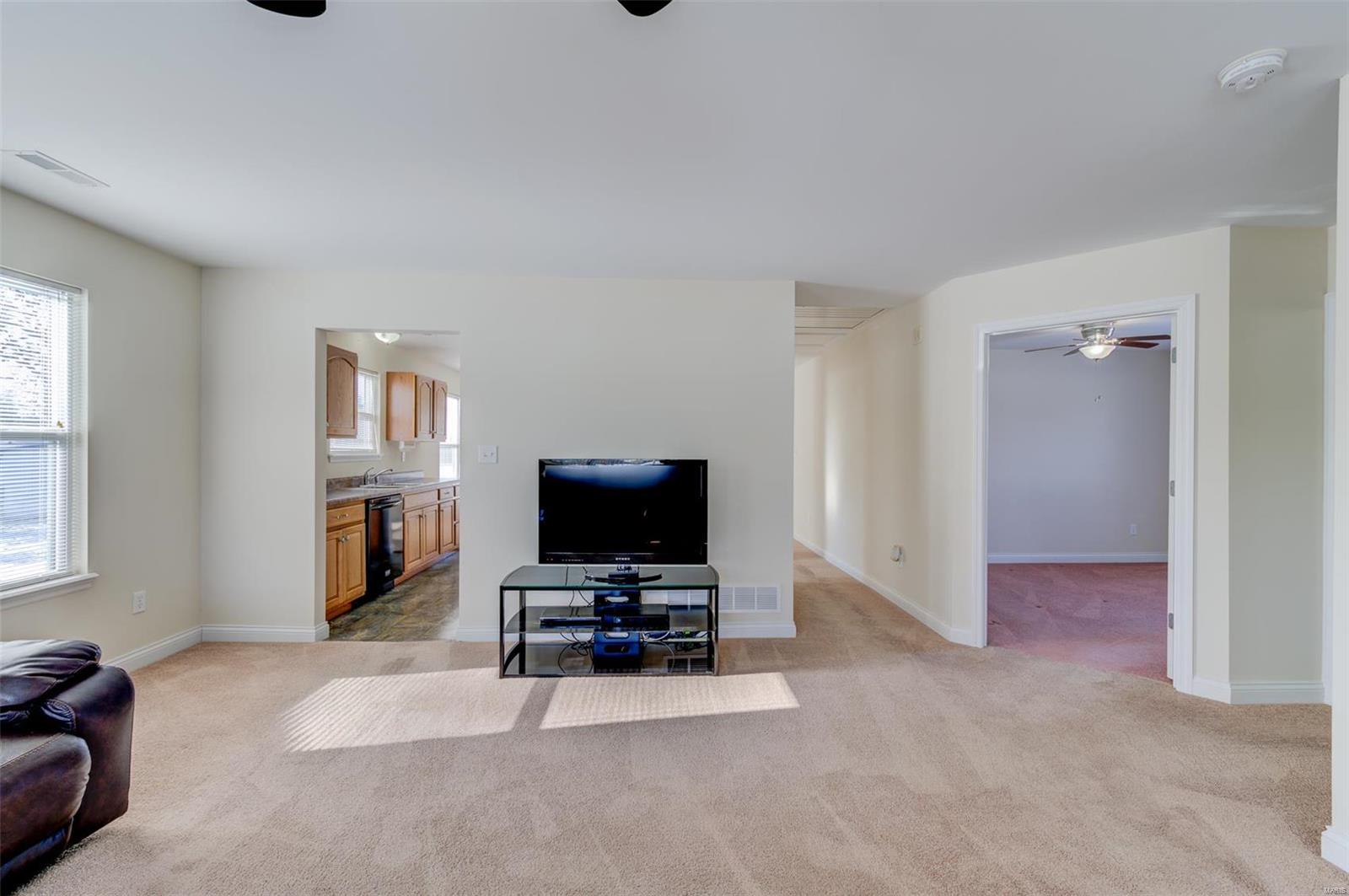 4555 Ashby Road St. Ann, MO 63074 - Photo 12 of 55 Gallery Image 12