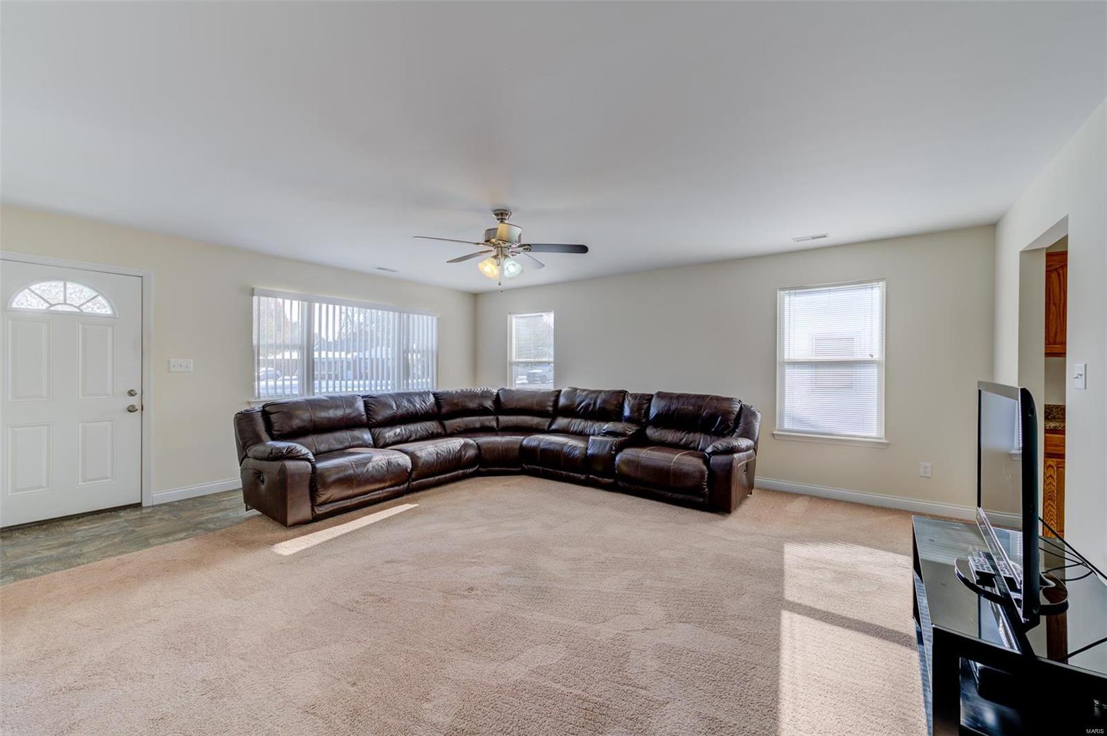 4555 Ashby Road St. Ann, MO 63074 - Photo 10 of 55 Gallery Image 10