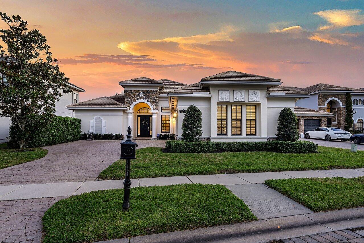 9348 Equus 2024 (54)