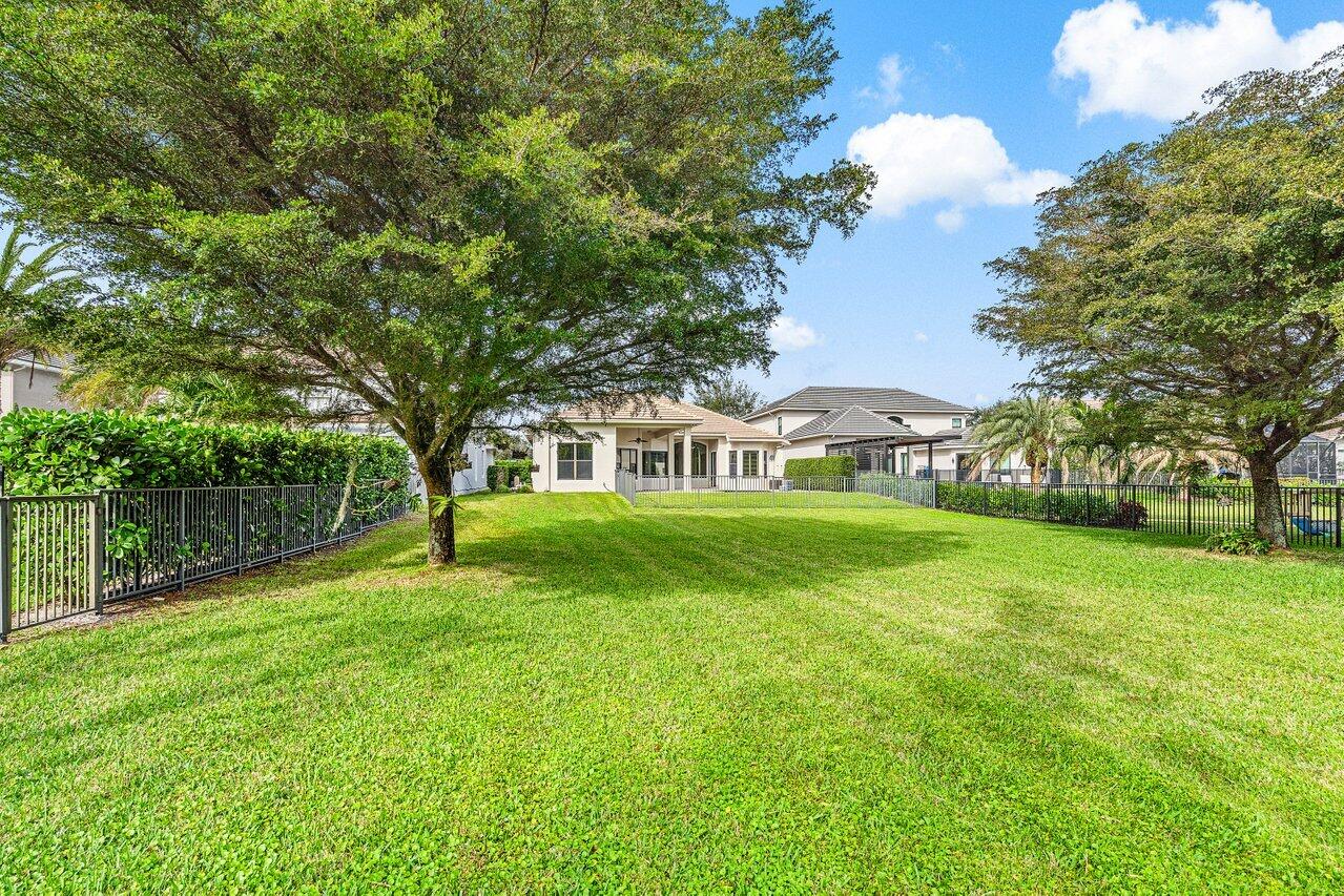 9348 Equus Circle Boynton Beach, FL 33472 - Photo 31 of 64 9348 Equus 2024 (38)