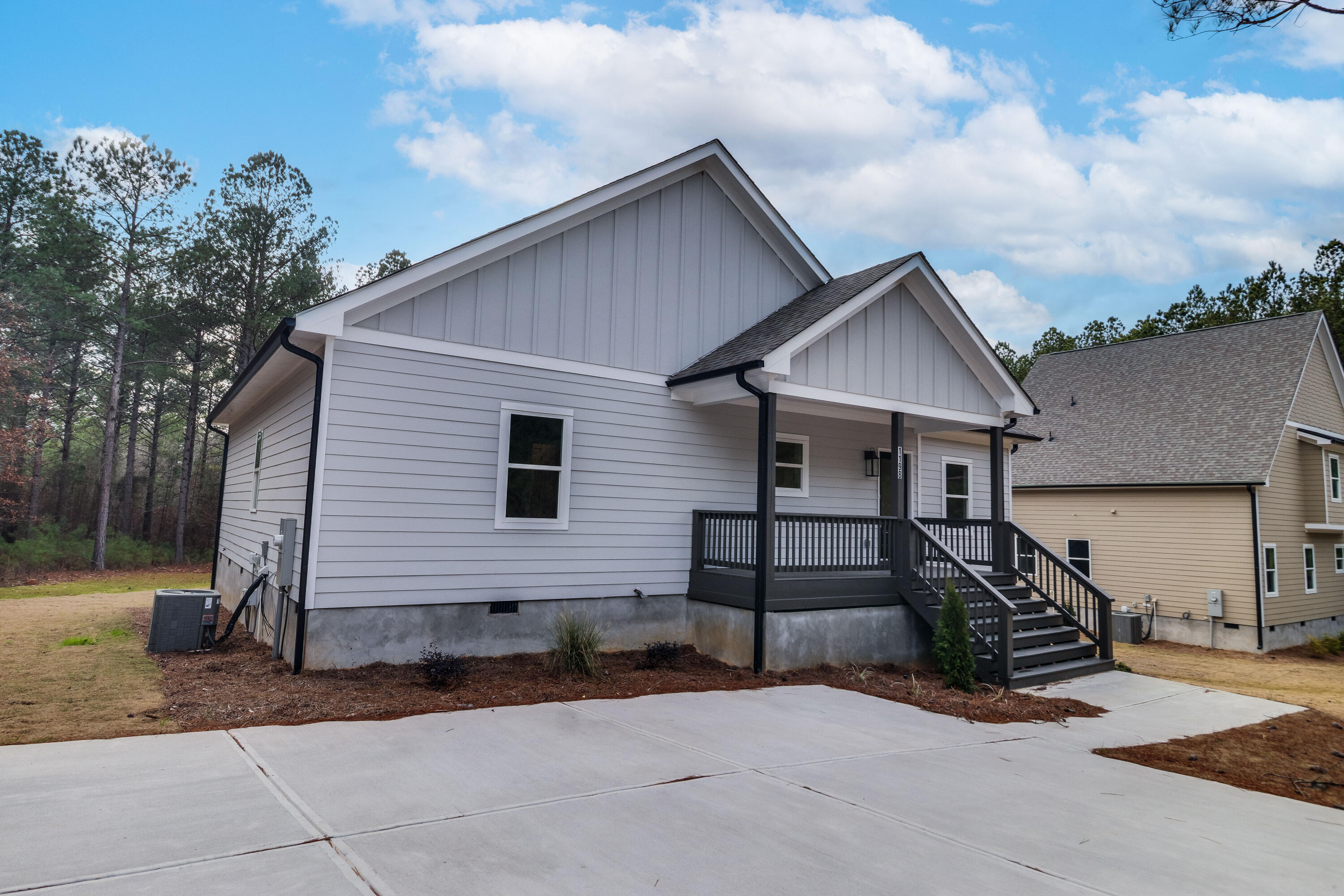 1198 Sunset Cove Tignall, GA 30668 - Photo 6 of 43 1198 Sunset Cove-31