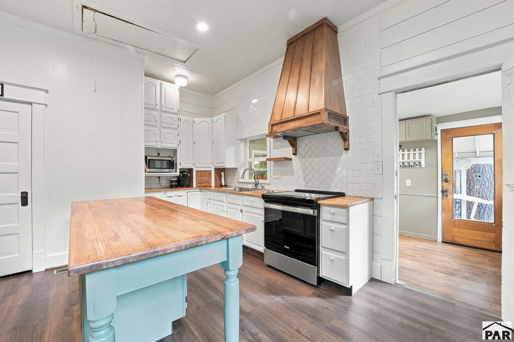6037 Columbine Street Rye, CO 81069 - Photo 3 of 99 Gallery Image 3