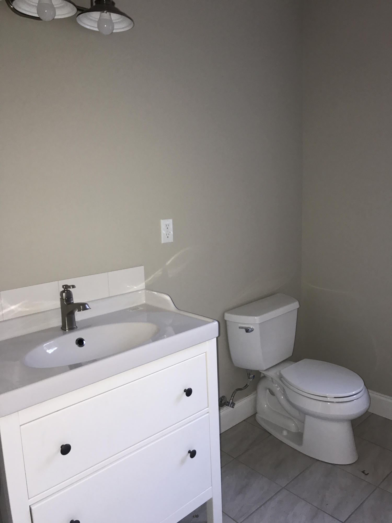 812 Talley Road Chattanooga, TN 37411 - Photo 3 of 11 Guest Bath