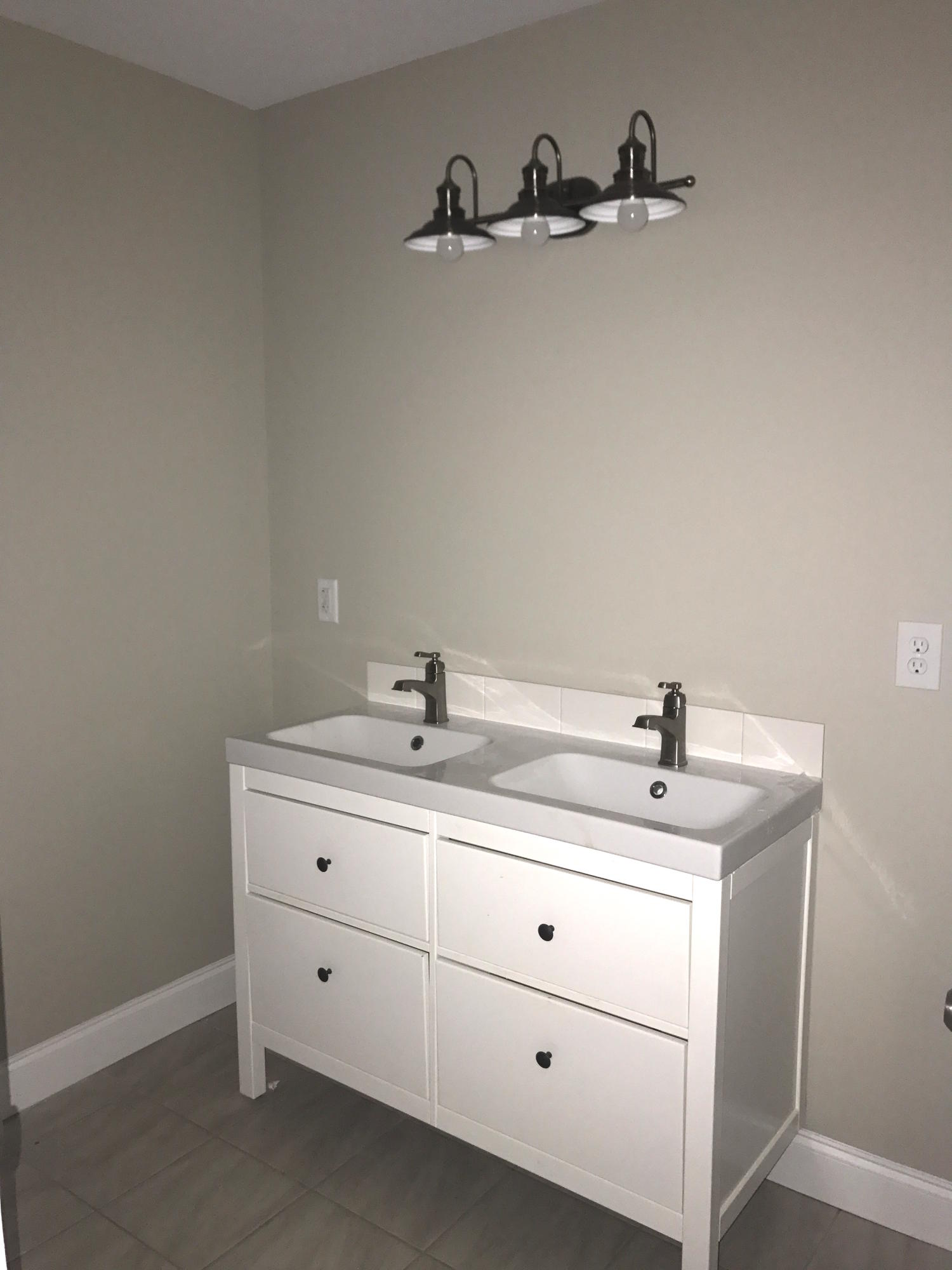 812 Talley Road Chattanooga, TN 37411 - Photo 8 of 11 Master Bath