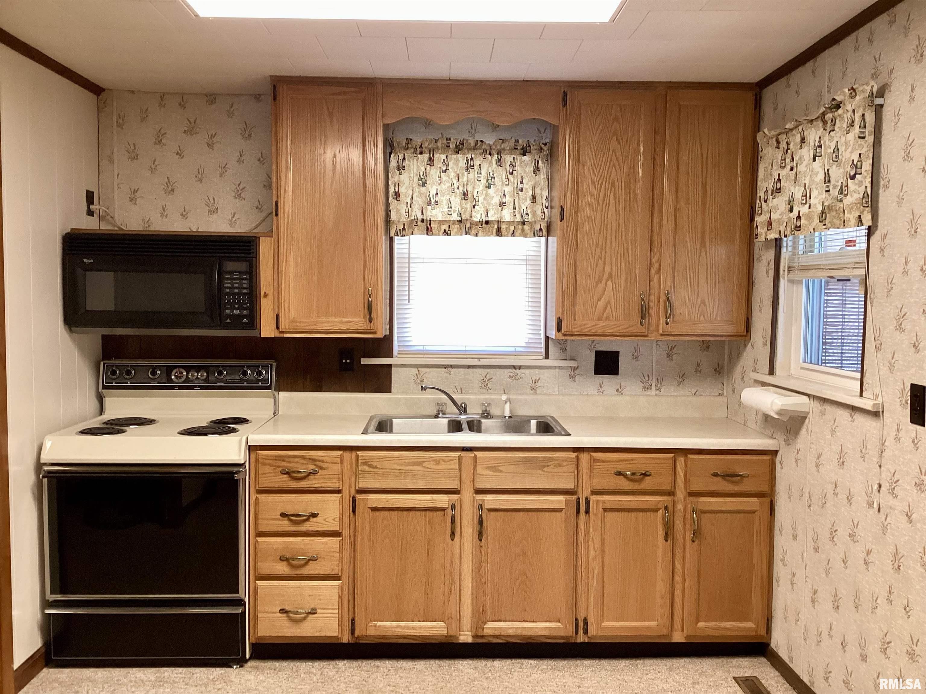 339 North Cone Street Farmington, IL 61531 - Photo 21 of 39