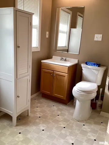 $85,000 | 339 North Cone Street, Farmington, IL 61531